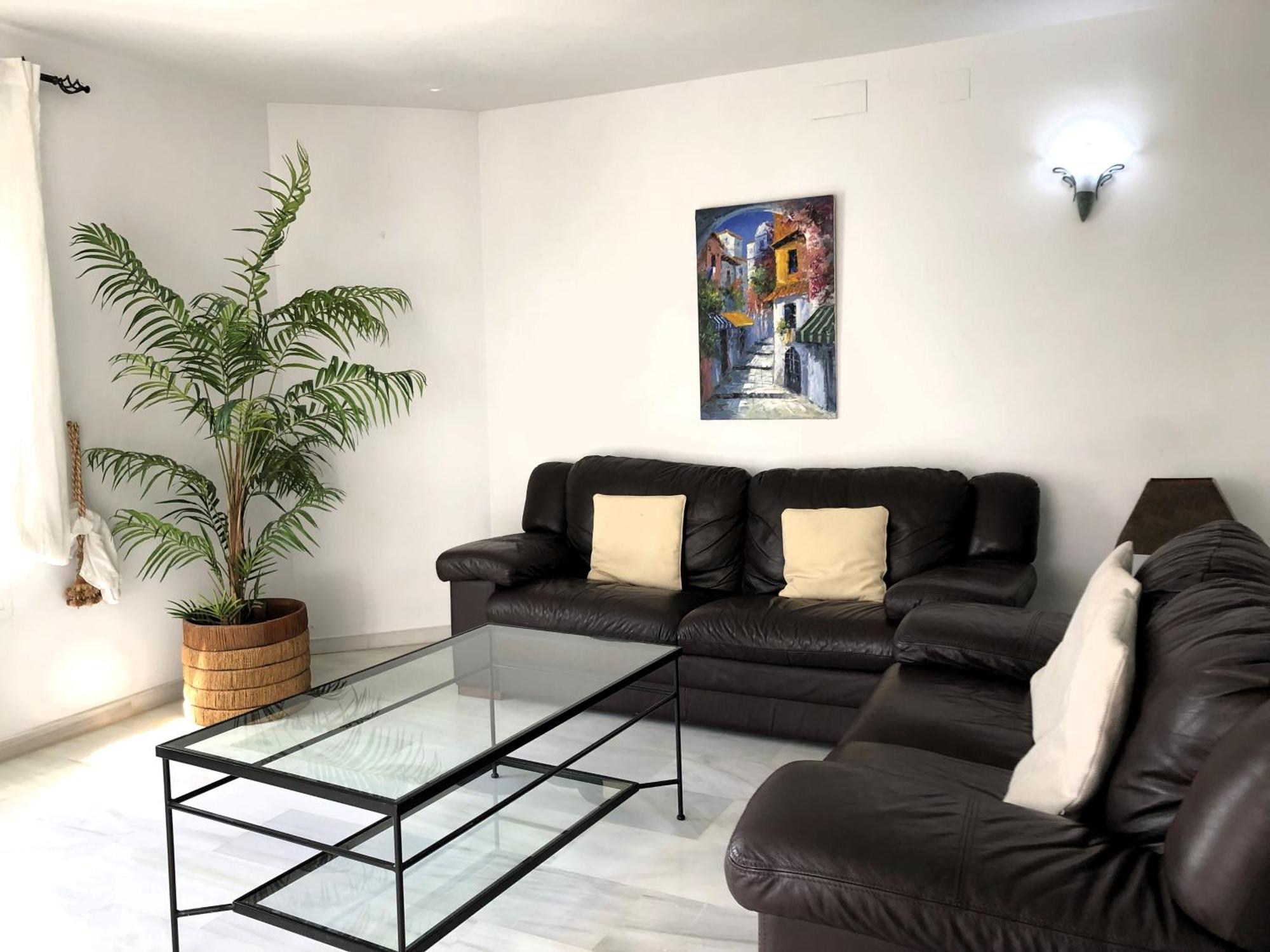 Serinamar- Los Naranjos De Marbella Oda fotoğraf