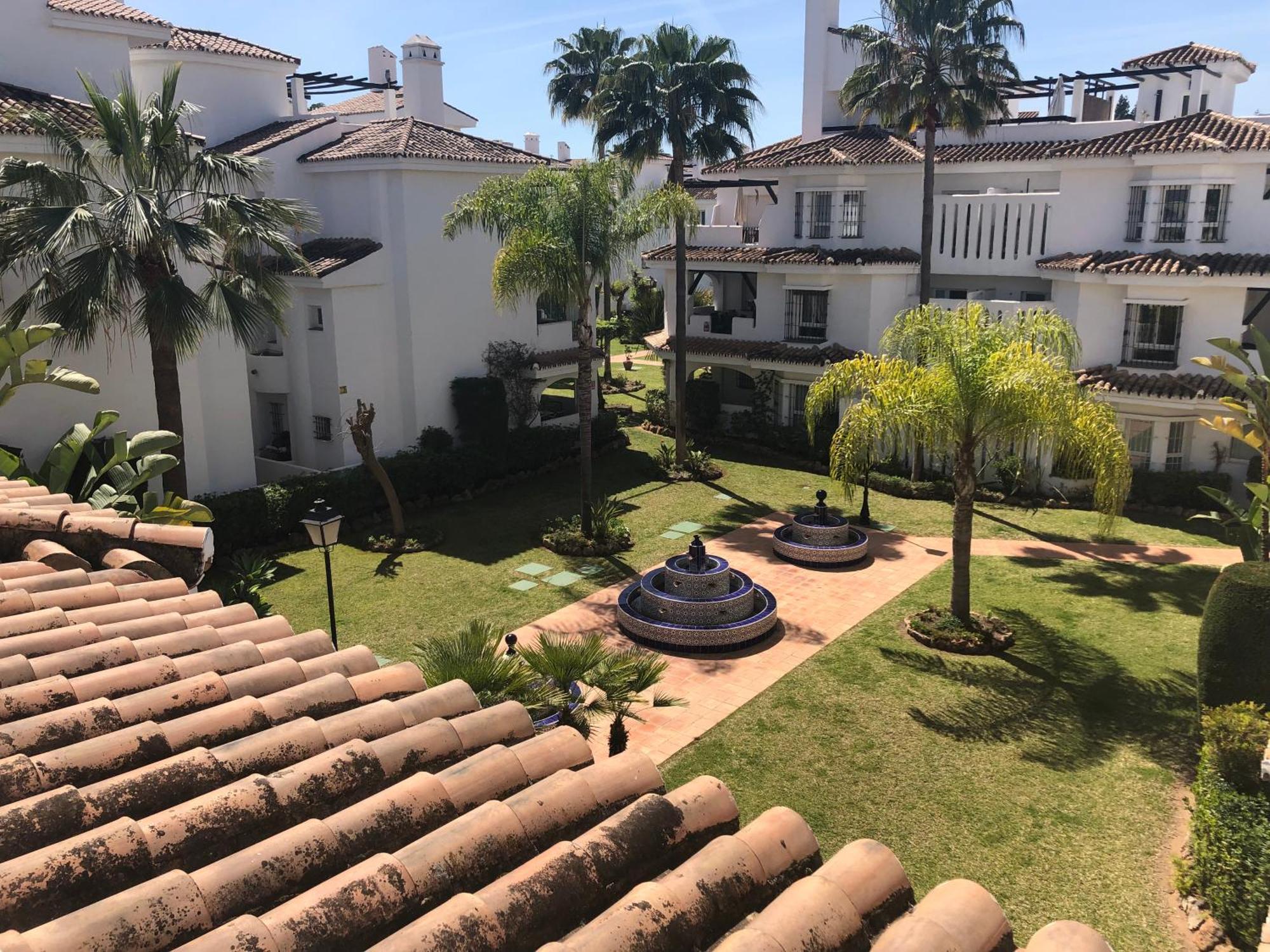 Serinamar- Los Naranjos De Marbella Oda fotoğraf